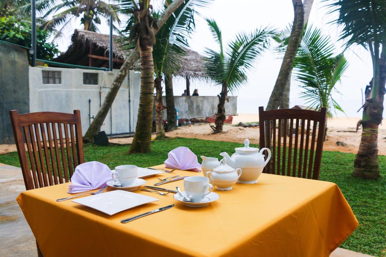 Ocean Edge Hikka Hotel Hikkaduwa