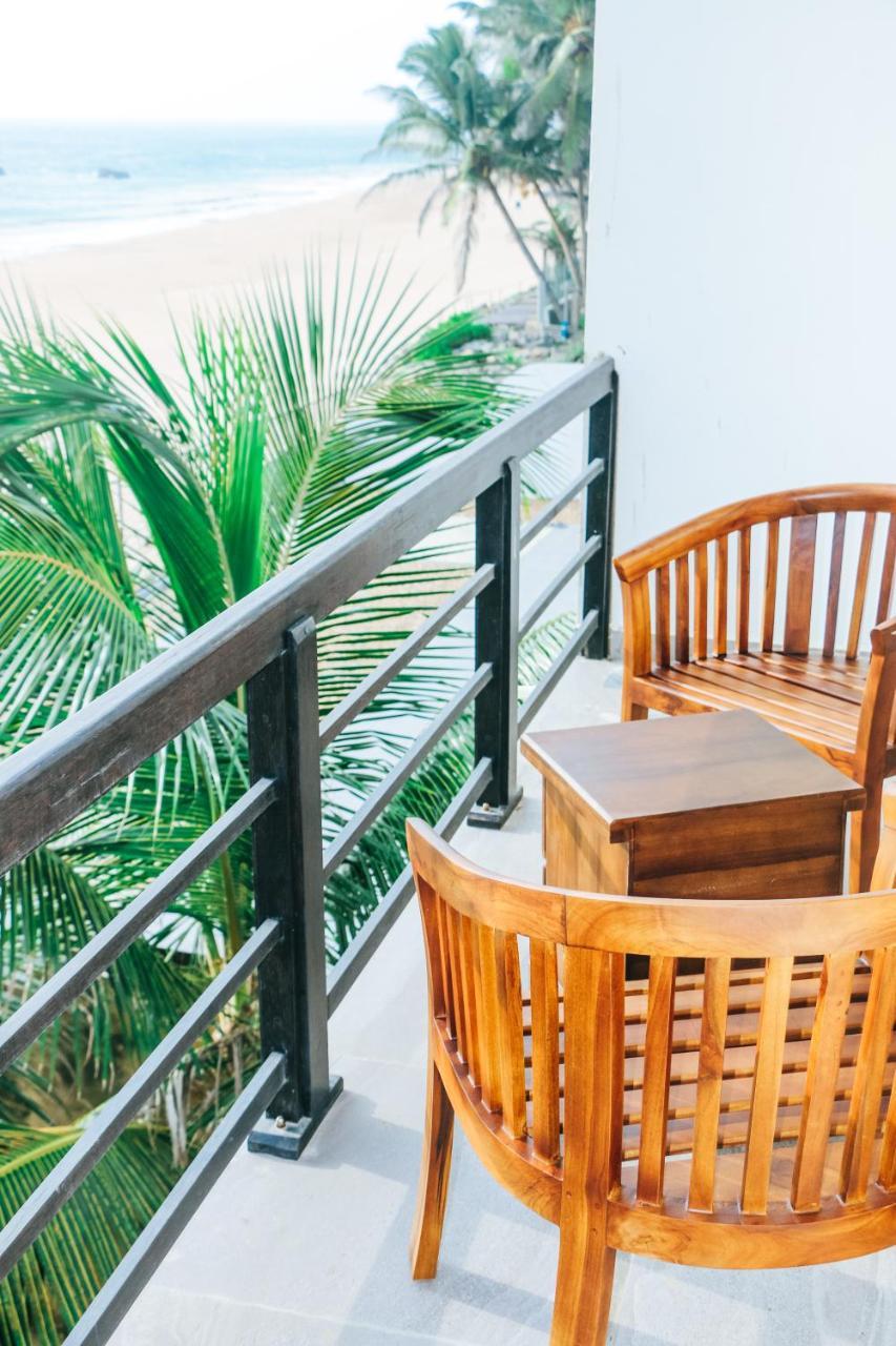 Hotel Ocean Edge Hikka Hikkaduwa